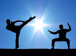 这就是射击，犬牙交错，两位枪神太强了，心脏不大真搞不了射击，看的太紧张了！＂