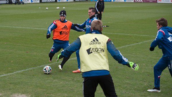 在对抗和对 在对抗和对