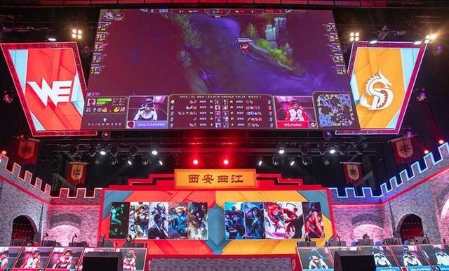 首发球员的 首发球员的